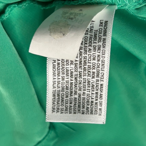 Old Navy green blouse- medium - Picture 8 of 8